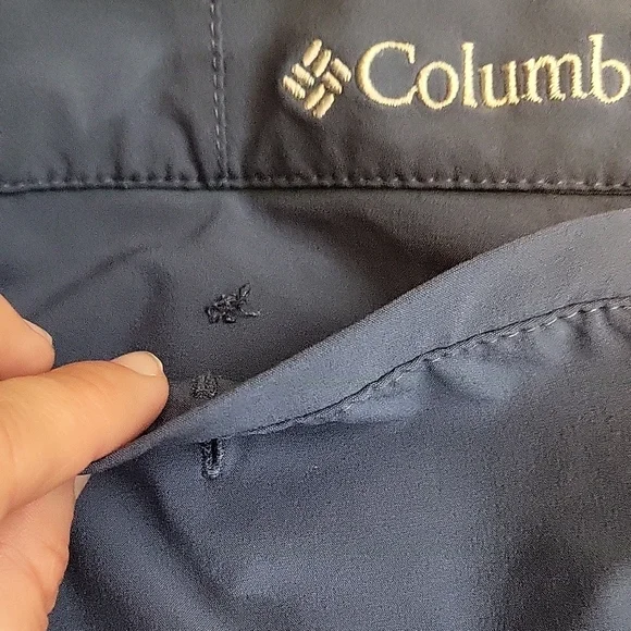 Columbia Men's Blue Shorts - Picture 7 of 8